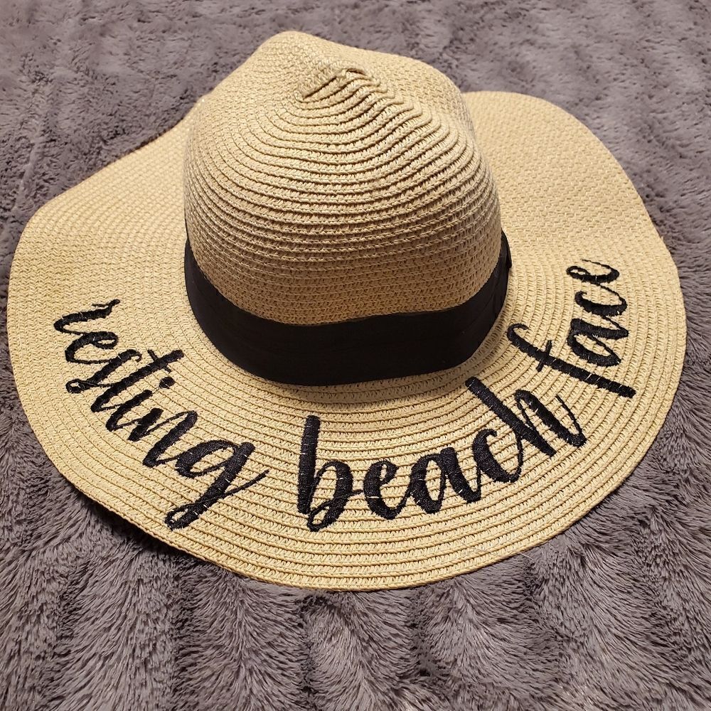 Bundle beach or sun hat for women